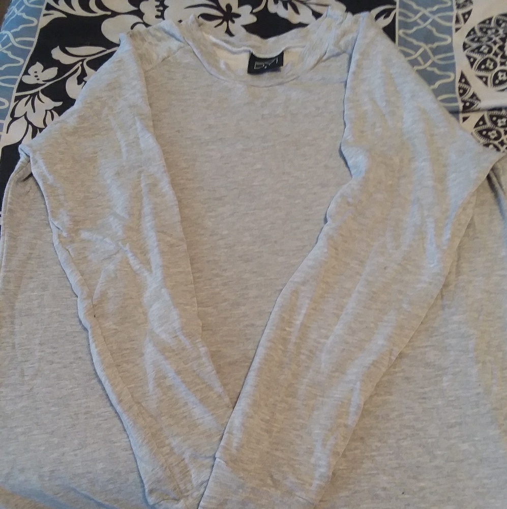 DYI Basic Sweatshirt